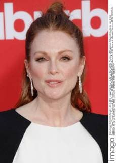 Julianne Moore at the Premiere of Paramount Pictures Suburbicon held at the Regency Village Theater in Westwood, CA, October 22, 2017.  Copyright: xJosephxMartinezx 33462_003JM