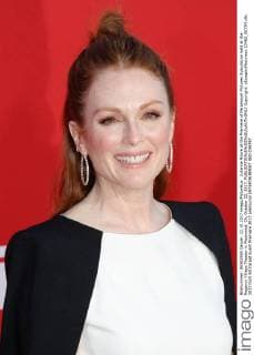Julianne Moore at the Premiere of Paramount Pictures Suburbicon held at the Regency Village Theater in Westwood, CA, October 22, 2017.  Copyright: xJosephxMartinezx 33462_007JM
