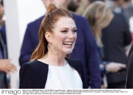 Julianne Moore at the Premiere of Paramount Pictures Suburbicon held at the Regency Village Theater in Westwood, CA, October 22, 2017.  Copyright: xJosephxMartinezx 33462_088JM
