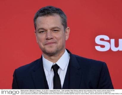 Cast member Matt Damon attends the premiere of the motion picture crime thriller Suburbicon at the Regency Village Theatre in the Westwood section of Los Angeles on October 22, 2017. Storyline: Suburbicon is a peaceful, idyllic suburban community with affordable homes and manicured lawnsÉthe perfect place to raise a family, and in the summer of 1959, the Lodge family is doing just that. But the tranquil surface masks a disturbing reality, as husband and father Gardner Lodge (Matt.Damon) must navigate the townÕs dark underbelly of betrayal, deceit, and violence. This is a tale of.very flawed people making very bad choices. This is Suburbicon.  LAP2017102237 JIMxRUYMEN