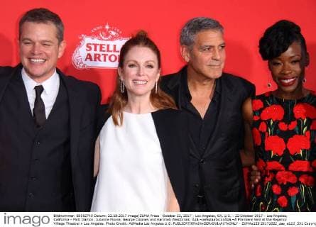 October 22, 2017 - Los Angeles, CA, U.S. - 22 October 2017 - Los Angeles, California - Matt Damon, Julianne Moore, George Clooney and Karimah Westbrook. Ã¢â‚¬oeSuburbiconÃ¢â‚¬Â Premiere held at the Regency Village Theatre in Los Angeles. Photo Credit: AdMedia Los Angeles U.S. - ZUMAa123 20171022_zaa_a123_331 Copyright: xAdmediax