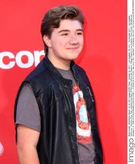 October 22, 2017 - Los Angeles, CA, U.S. - 22 October 2017 - Los Angeles, California - Zachary Rice. Ã¢â‚¬oeSuburbiconÃ¢â‚¬Â Premiere held at the Regency Village Theatre in Los Angeles. Photo Credit: AdMedia Los Angeles U.S. - ZUMAa123 20171022_zaa_a123_362 Copyright: xAdmediax