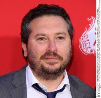 October 22, 2017 - Los Angeles, CA, U.S. - 22 October 2017 - Los Angeles, California - Teddy Schwarzman. Ã¢â‚¬oeSuburbiconÃ¢â‚¬Â Premiere held at the Regency Village Theatre in Los Angeles. Photo Credit: AdMedia Los Angeles U.S. - ZUMAa123 20171022_zaa_a123_366 Copyright: xAdmediax