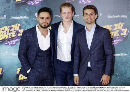 Aram Arami, Max von der Groeben und Lucas Reiber bei der Premiere des Kinofilms Fack Ju Göhte 3 im Kino im Mathäser Filmpalast. München, 22.10.2017