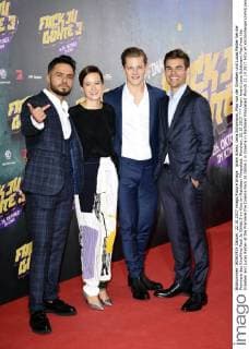 Aram Arami, Lena Schömann, Max von der Groeben und Lucas Reiber bei der Premiere des Kinofilms Fack Ju Göhte 3 im Kino im Mathäser Filmpalast. München, 22.10.2017