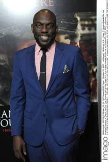 October 23, 2017 - Hollywood, California, U.S. - Omar J. Dorsey attends The Los Angeles Premiere of Thank You For Your Service held at the Regal L.A. Live in Los Angeles, California on October23, 2017. 2017 Hollywood U.S. - ZUMAl86_ 20171023_zaf_l86_042 Copyright: xDavexLongendykex
