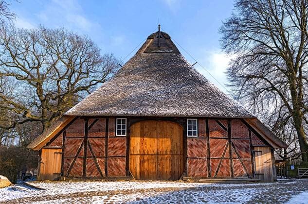 Spieker Hus ist ein historisches Bauernhaus und eine Vollhufe (Vollbauernstelle), Deutschland, Wendland, Hamburg Spieker Hus, historical farmhouse, Germany, Wendland, Hamburg BLWS465431 Copyright: xblickwinkel C.xKaiserx
