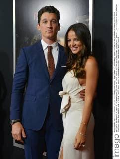 Miles Teller (L) and Keleigh Sperry arrive for the premiere of Thank You for Your Service at the Regal L.A. LIVE in Los Angeles on October 23, 2017.  LAP20171023702 CHRISTINExCHEW