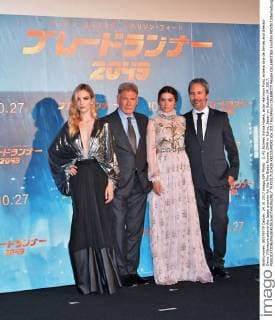 (L-R) Actress Sylvia Hoeks, actor Harrison Ford, actress Ana de Armas and director Denis Villeneuve attend the Japan premier for the film Blade Runner 2049 in Tokyo, Japan on October 24, 2017.  TKP2017102428 KEIZOxMORI