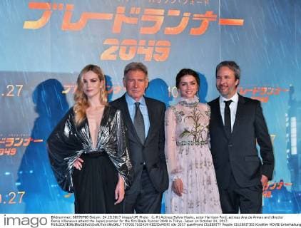 (L-R) Actress Sylvia Hoeks, actor Harrison Ford, actress Ana de Armas and director Denis Villeneuve attend the Japan premier for the film Blade Runner 2049 in Tokyo, Japan on October 24, 2017.  TKP2017102429 KEIZOxMORI