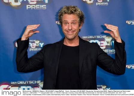 Koeln, Germany 24.10.2017, Deutscher Comedypreis 2016, Sascha Grammel auf dem roten Teppich ( DeFodi001