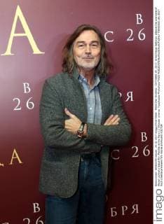 MOSCOW, RUSSIA - OCTOBER 24, 2017: Artist Nikas Safronov attends the premiere of Alexei Uchitel s latest film Matilda at the Karo 11 Oktyabr cinema. Vyacheslav Prokofyev TASS  TS066602