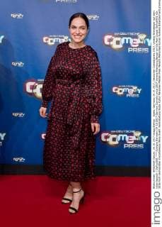 Koeln, Germany 24.10.2017, Deutscher Comedypreis 2017, Verena Altenberger auf dem roten teppich ( DeFodi001