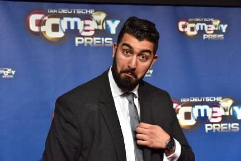 Comedian Faisal Kawusi kommt am 24.10.2017 in Köln zur Verleihung des Deutschen Comedypreis 2017.