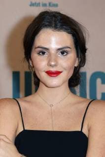 Ruby O. Fee bei der Premiere des Kinofilms Die Unsichtbaren - Wir wollen leben in der Lichtburg. Essen, 24.10.2017