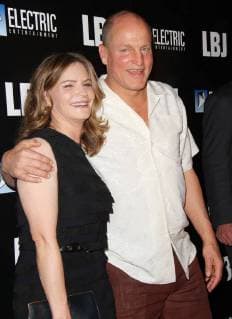 October 25, 2017 - Los Angeles, CA, U.S. - 24 October 2017 - Los Angeles, California - Jennifer Jason Leigh and Woody Harrelson. Ã¢â‚¬oeLBJÃ¢â‚¬Â World Premiere held at ArcLight Hollywood in Los Angeles. Photo Credit: AdMedia Los Angeles U.S. - ZUMAa123 20171025_zaa_a123_019 Copyright: xAdmediax