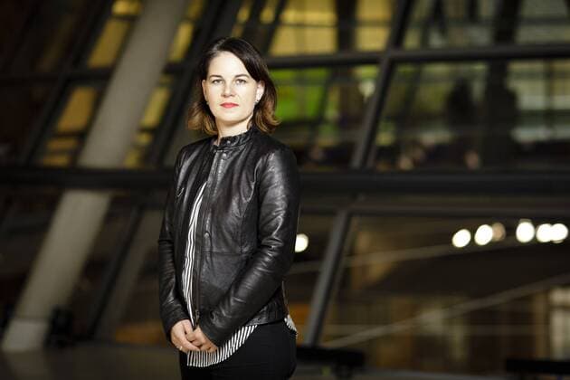 Annalena Baerbock, Mitglied des Deutschen Bundestags und Sprecherin der Bundestagsfraktion Buendnis 90 Gruene fuer Klimapolitik, aufgenommen im Deutschen Bundestag, 23.10.2017, Berlin. Berlin Deutschland