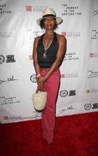 SANTA MONICA CA OCTOBER 24 Yashi Brown at Premiere Of The Journey Is The Destination At The Laemmle Monica Film Center in Santa Monica California on October 24 2017 Copyright: xFayexSadoux