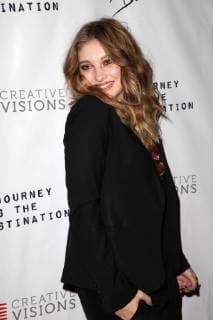 SANTA MONICA CA OCTOBER 24 Willow Shields at Premiere Of The Journey Is The Destination At The Laemmle Monica Film Center in Santa Monica California on October 24 2017 Copyright: xFayexSadoux