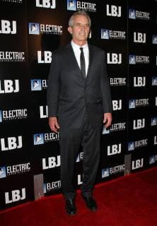 October 24, 2017 - Los Angeles, CA, U.S. - 24 October 2017 - Los Angeles, California - Robert F. Kennedy Jr.. Ã¢â‚¬oeLBJÃ¢â‚¬Â World Premiere held at ArcLight Hollywood in Los Angeles. Photo Credit: AdMedia Los Angeles U.S. - ZUMAa123 20171024_zaa_a123_118 Copyright: xAdmediax