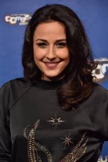 Moderatorin Nina Moghaddam kommt am 24.10.2017 in Köln zur Verleihung des Deutschen Comedypreis 2017.