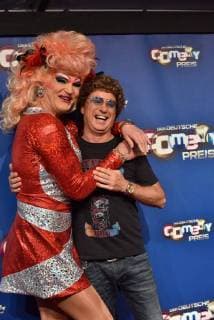 Comedian Olivia Jones und Atze Schröder kommt am 24.10.2017 in Köln zur Verleihung des Deutschen Comedypreis 2017.