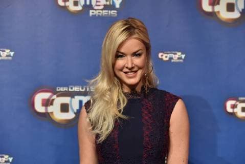 Nina Ensmann kommt am 24.10.2017 in Köln zur Verleihung des Deutschen Comedypreis 2017.