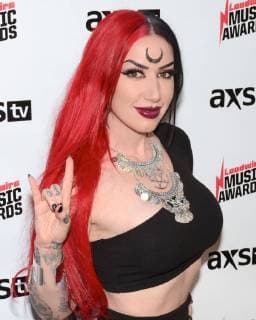 October 24, 2017 - Los Angeles, California, USA - ASHLEY COSTELLO of NEW YEARS DAY attends the Loudwire Music Awards at The Novo by Microsoft. Los Angeles USA - ZUMAb173 20171024_zap_b173_031 Copyright: xBillyxBennightx
