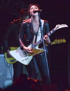 October 24, 2017 - Los Angeles, California, USA - LZZY HALE of HALESTROM perfroms at the Loudwire Music Awards at The Novo by Microsoft. Los Angeles USA - ZUMAb173 20171024_zap_b173_017 Copyright: xBillyxBennightx