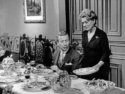 Herrn Walsers Raben Herrn Walsers Raben, Fernsehfilm, Deutschland 1964, Regie: Dieter Lemmel, Darsteller: Heinz Reincke, Lucie Mannheim Copyright: Roba UnitedxArchives Schweigmann UnitedArchives25781