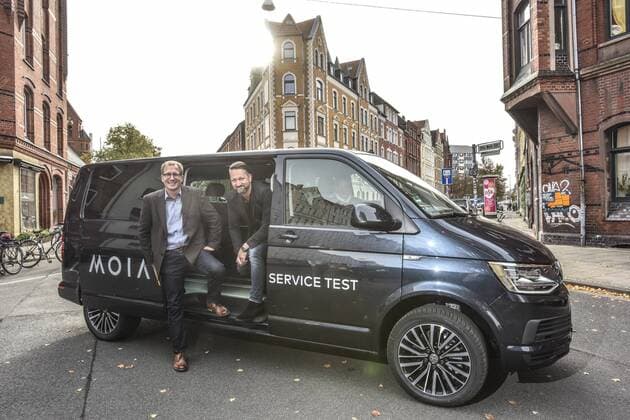 Hannover 04.10.17 Moia Start des neuen Fahrdienstes in Hannover Ole Harms 42 ceo Robert Henrich coo 48