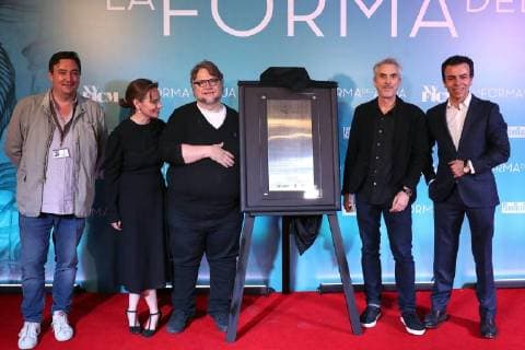 Filmfest in Morelia, Mexiko October 26, 2017 - EUM20171026ESP04.JPG.MORELIA, Mich. Festival-FICM.- Develacion de placa del XV Festival Internacional de Cine de Morelia con la presencia de Cuauhtemoc Cardenal, Alfonso Cuaron, Daniela Michel, Guillermo del Toro y Alejandro Ramirez. Foto: Agencia EL UNIVERSALBerenice FregosoMAVC  - ZUMAu78_ 20171026_zaf_u78_023 Copyright: xElxUniversalx