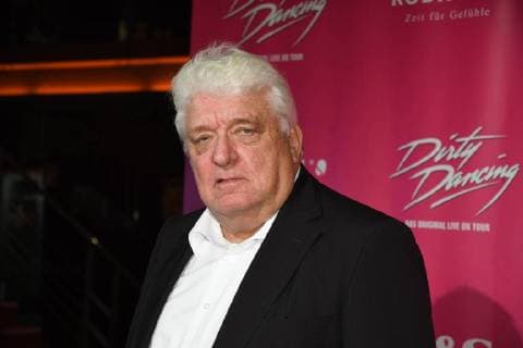 Moderator Hans Meiser kommt am 26.10.2017 in Köln zur Deutschlandpremiere des Musical Dirty Dancing.