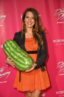 Moderatorin Mara Bergmann kommt am 26.10.2017 in Köln zur Deutschlandpremiere des Musical Dirty Dancing.