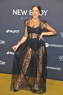 Iveta Mukuchyan, Saengerin Ankunft der Geaste - McFIT MODELS - Europas groeßte Sportmodelagentur - Auszeichung der sportlich attraktivsten Menschen mit dem NEW BODY AWARD im Tempodrom in Berlin am 26.10.2017