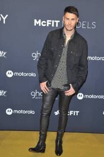 Baptiste Giabiconi, Topmodel Ankunft - McFIT MODELS - Europas groeßte Sportmodelagentur - Auszeichung der sportlich attraktivsten Menschen mit dem NEW BODY AWARD im Tempodrom in Berlin am 26.10.2017