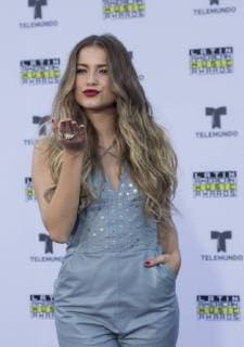 The Mexican singer and actress Sofia Reyes pose as she arrives at the 2017 Latin American Music Awards in Hollywood, California, USA, 26 October 2017. Latin American Awards 2017 !ACHTUNG: NUR REDAKTIONELLE NUTZUNG!  Copyright: xSaalikxKhanx YCP01 20171027-636446820101975040