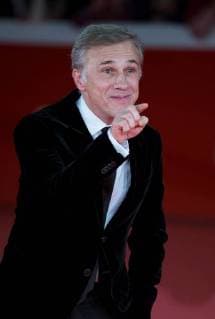 (171027) -- ROME, Oct. 27, 2017 -- Actor Christoph Waltz arrives at the red carpet for Hostiles , the opening movie of the 12th Rome Film Festival in Rome, Italy, on Oct. 26, 2017. Italy s capital city braced for a star-studded event as its 12th film festival kicked off Thursday. ) (zy) ITALY-ROME-FILM FESTIVAL-OPENING JinxYu 