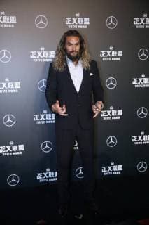 Bilder des Tages BEIJING, CHINA - OCTOBER 26: Actor Jason Momoa attends Justice League premiere at 798 Art Zone on October 26, 2017 in Beijing, China.  Copyright: xVCGx CFP111130869963