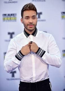 Singer-songwriter Prince Royce arrives for the Latin American Music Awards 2017 at Hollywood s Dolby Theatre in Los Angeles on October 26, 2017.  LAP20171026821 CHRISTINExCHEW
