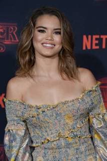 Actress Paris Berelc attends the premiere of Netflix s Stranger Things Season 2 at the Regency Bruin Theatre in Los Angeles on October 26, 2017. Storyline: When a young boy disappears, his mother, a police chief, and his friends must confront terrifying forces in order to get him back.  LAP2017102643 JIMxRUYMEN