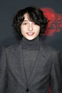 Finn Wolfhard bei der Serien Premiere der 2. Staffel von Stranger Things (Netflix) am 26.10.2017 in Westwood, Los Angeles Netflix s Stranger Things Season 2 Premiere in Los Angeles, 2017