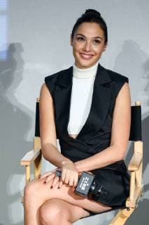 BEIJING, CHINA - OCTOBER 27: Israeli actress and model Gal Gadot attends the fans meeting of film Justice League on October 27, 2017 in Beijing, China.  Copyright: xVCGx CFP111130964059