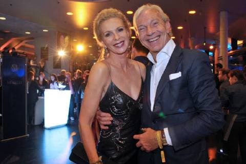 Grit Weiss, Prof. Jo Groebel McFIT MODELS - Europas groeßte Sportmodelagentur - Auszeichung der sportlich attraktivsten Menschen mit dem NEW BODY AWARD im Tempodrom in Berlin am 26.10.2017
