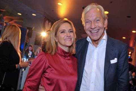 CEO McFIT Models Anja Tillack, Prof. Jo Groebel McFIT MODELS - Europas groeßte Sportmodelagentur - Auszeichung der sportlich attraktivsten Menschen mit dem NEW BODY AWARD im Tempodrom in Berlin am 26.10.2017