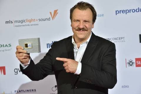 Schauspieler Ronald Kukulies erhielt Preis für beste Nebenrolle in Tatort – Borowski und das Fest des Nordens am 28.10.2017 in Köln bei der Verleihung von Auszeichnungen an Fernsehschaffende aller creativen Gewerke durch die Deutsche Akademie für Fernsehen - DAFF - . Zum 5. mal werden hier herausragende Leistungen bei der Herstellung deutscher Fernsehprogramme gewürdigt.