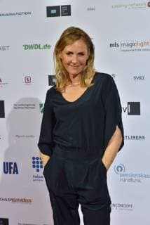 Schauspielerin Carolin Fink am 28.10.2017 in Köln bei der Verleihung von Auszeichnungen an Fernsehschaffende aller creativen Gewerke durch die Deutsche Akademie für Fernsehen - DAFF - . Zum 5. mal werden hier herausragende Leistungen bei der Herstellung deutscher Fernsehprogramme gewürdigt.