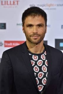 Der Schauspieler Karim Chérif am 28.10.2017 in Köln bei der Verleihung von Auszeichnungen an Fernsehschaffende aller creativen Gewerke durch die Deutsche Akademie für Fernsehen - DAFF - . Zum 5. mal werden hier herausragende Leistungen bei der Herstellung deutscher Fernsehprogramme gewürdigt.