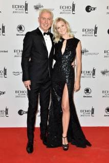 H.P. Baxxter und seine Freundin Lysann Geller bei der Verleihung vom Echo Klassik am 29.10.2017 in Hamburg Echo Klassik 2017 in Hamburg