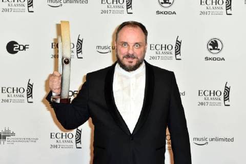 Preisträger Matthias Goerne bei der Verleihung vom Echo Klassik am 29.10.2017 in Hamburg Echo Klassik 2017 in Hamburg - Preistraeger Photocall